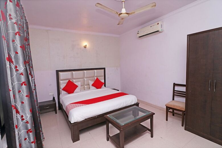 Hotel Oyo 45787 Mangalam Resort