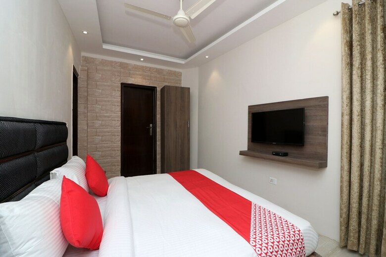 Hotel Oyo Flagship 26714 Sri Balaji Castle