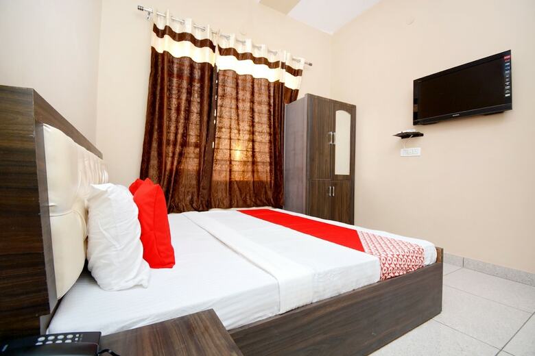 Oyo 40482 Hotel Country Side