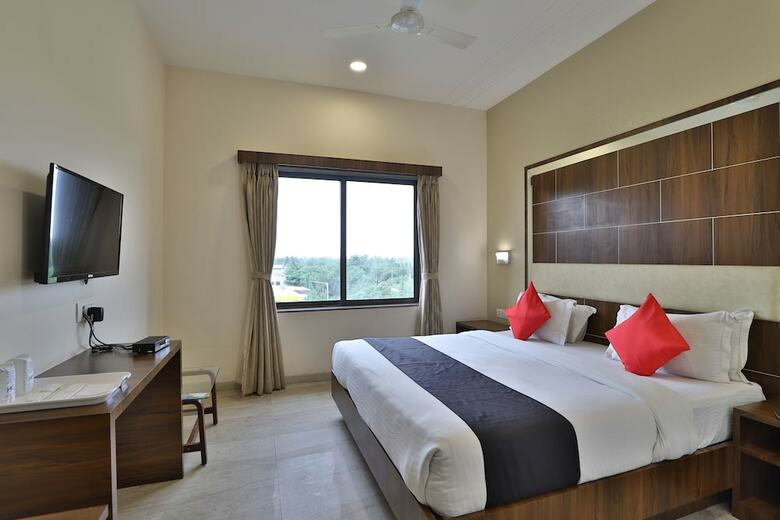 Capital O 45846 Hare Krishna Hotel