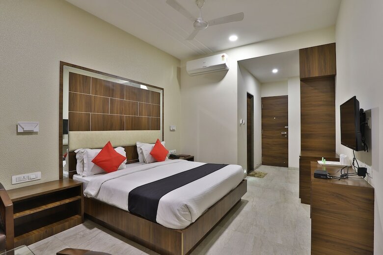 Capital O 45846 Hare Krishna Hotel