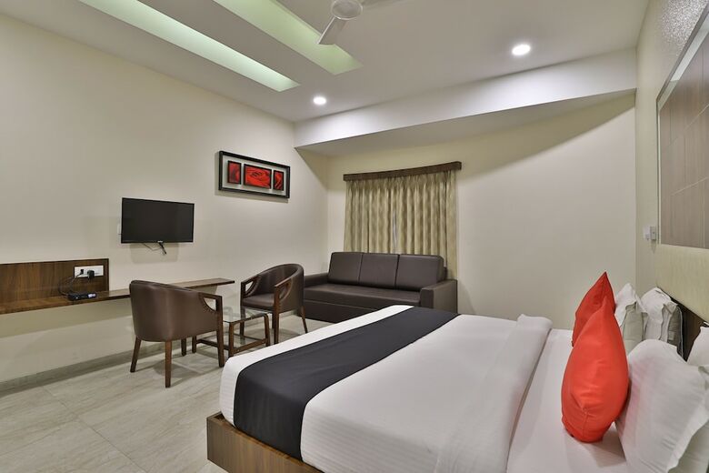 Capital O 45846 Hare Krishna Hotel