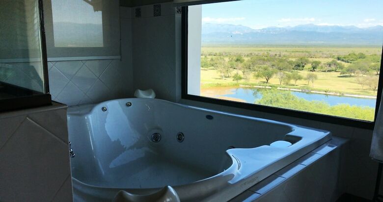 Guachipas Golf Hotel Boutique
