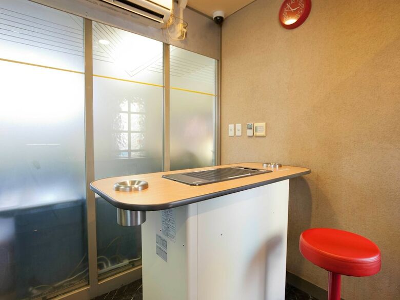 Capsule Hotel & Sauna Mizho - Caters To Men