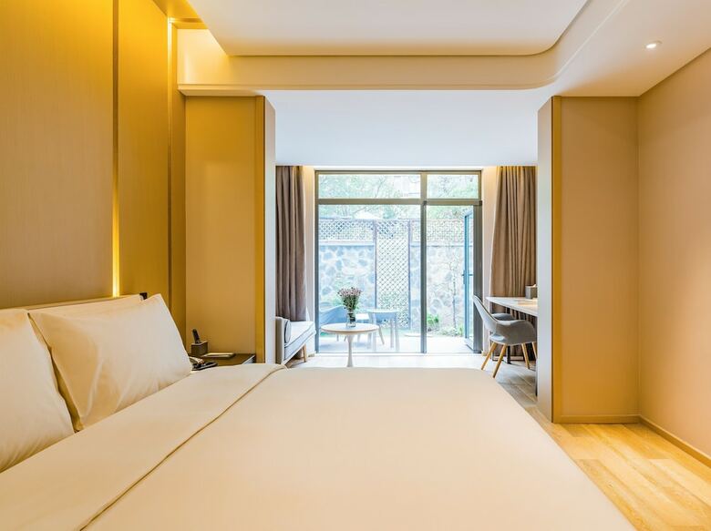 Atour Hotel Huaibei