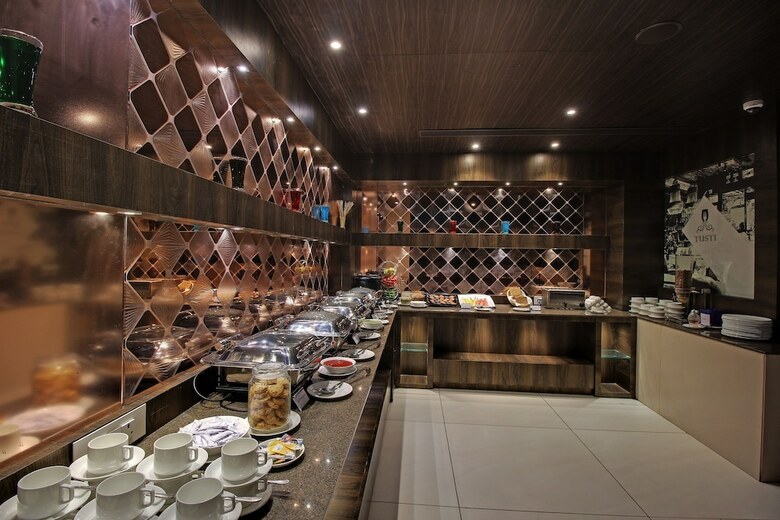 Hotel Svasti Inn Jamnagar