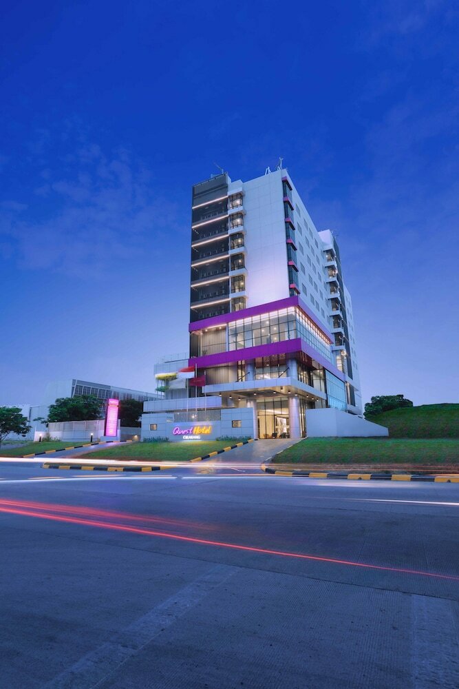 Quest Hotel Cikarang By Aston