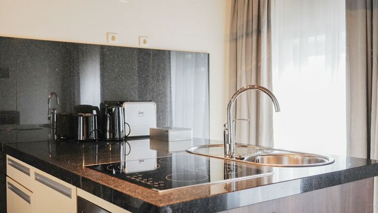 Amosa Li�ge City Centre Apart Regence 10
