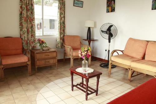 Hotel Gem Holiday Beach Resort