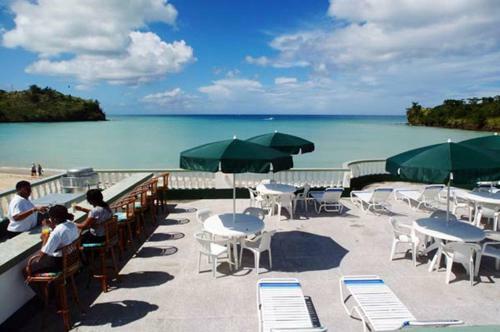 Hotel Gem Holiday Beach Resort