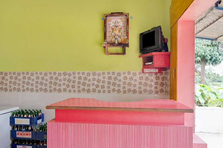 Hotel Spot On 46700 Samrat Residency Agumbe