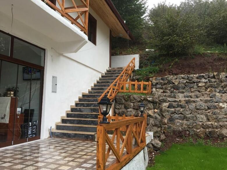 Hotel Kuray Konuk Evi Ve Restaurant