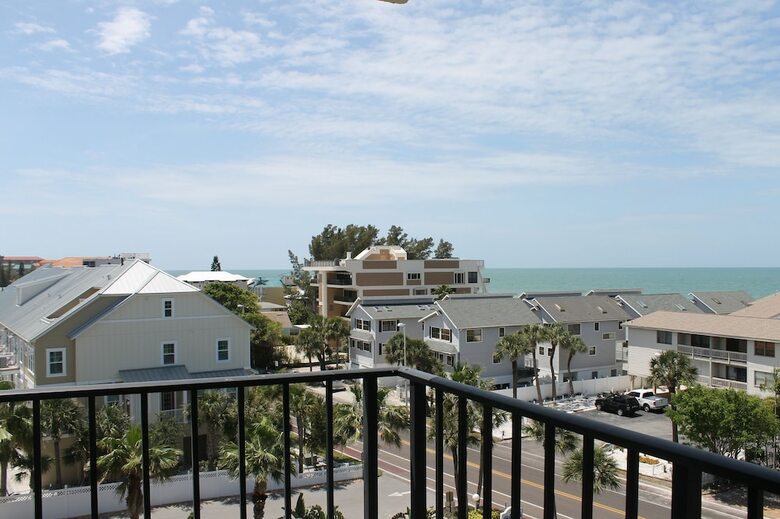 Apartamentos Quiet Waters 5f