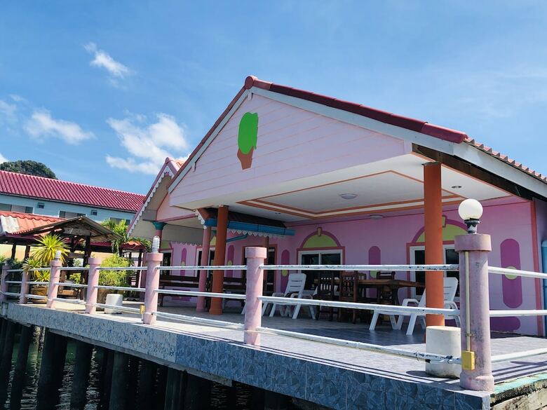 Hotel Jamesbond Bungalow Koh Panyee