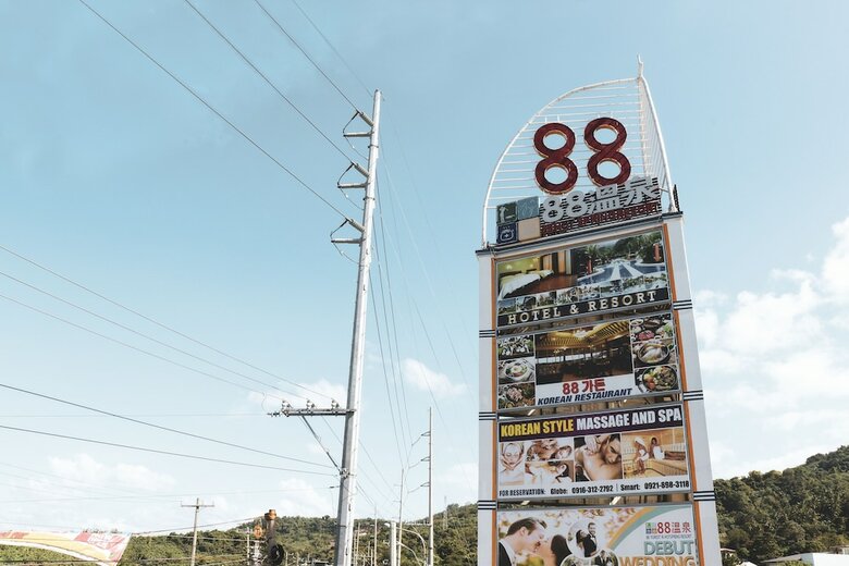 88 Hotspring Resort