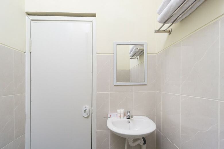 Hotel Oyo 1542 Juan Palace