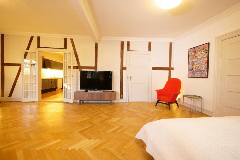 Apartamentos Direct Inner City 7