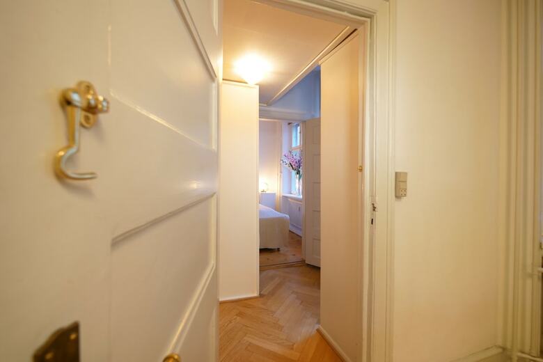 Apartamentos Direct Inner City 7