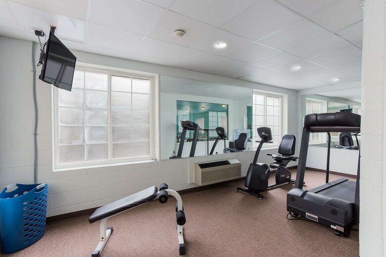 Hotel Quality Inn & Suites