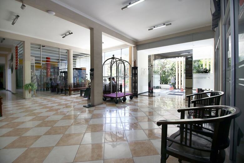 Hotel Airy Syariah Lowokwaru Veteran 17 Malang