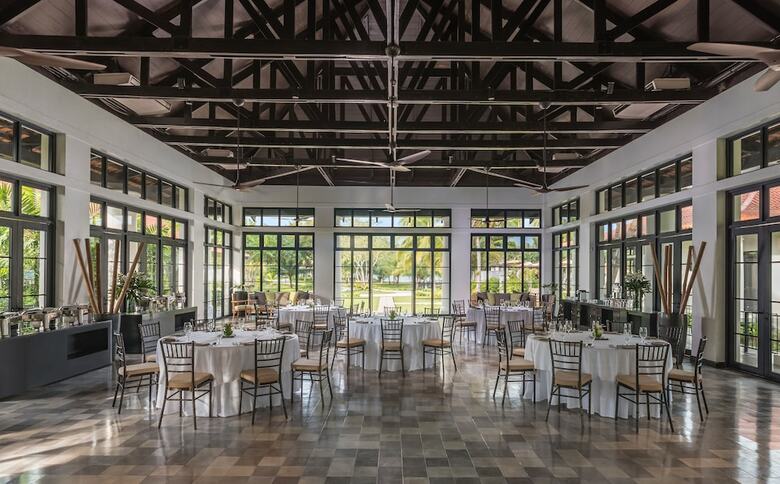 Hotel Dusit Thani Lubi Plantation Resort