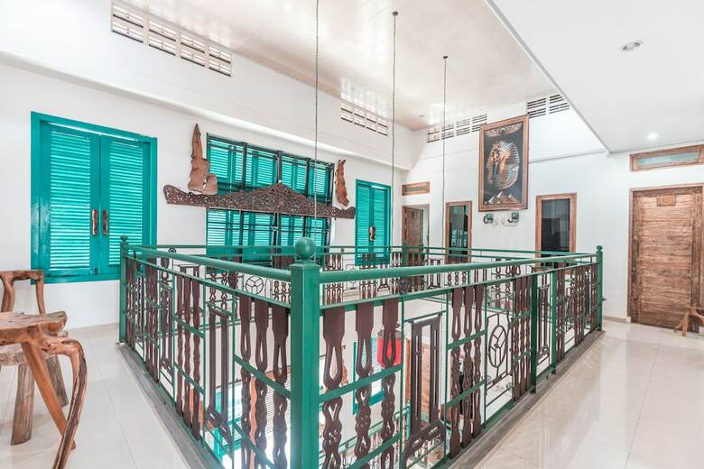 Hotel Oyo 1674 D'krepyak Syariah
