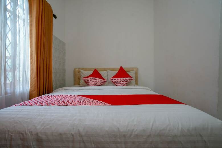 Oyo 1216 Hotel Sejati