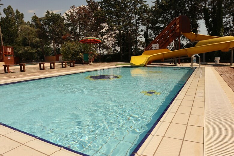 Happy Camp In Camping Village Paestum