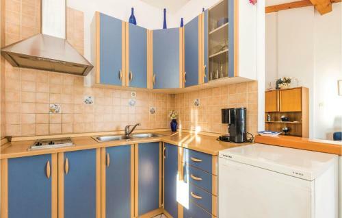 Two-bedroom Apartment In Medveja