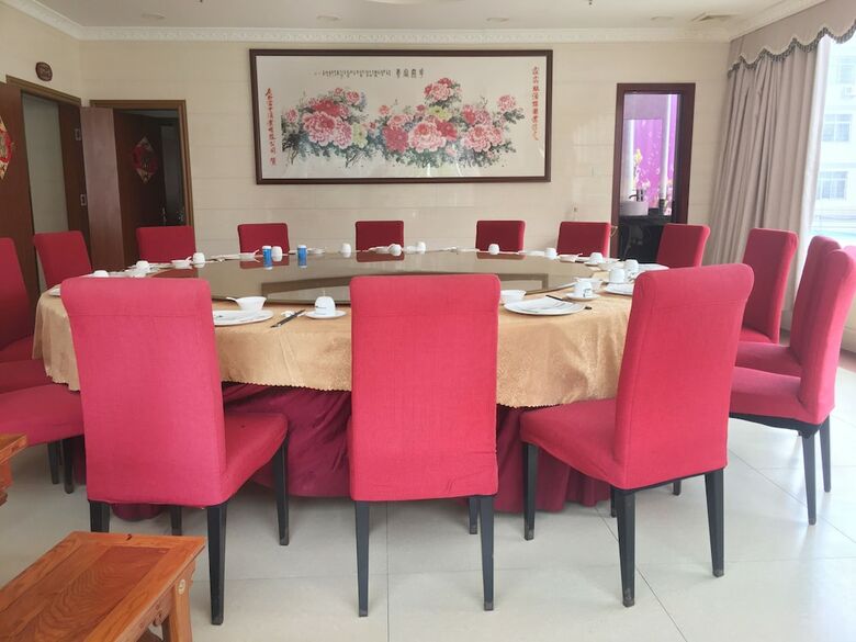 Guangzhou Helong Hotel
