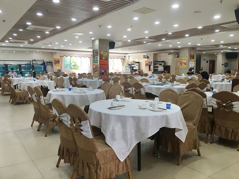 Guangzhou Helong Hotel