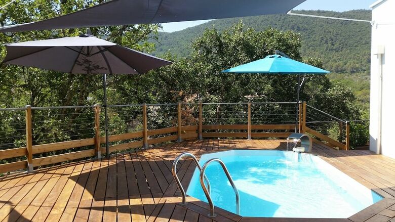 Bed & Breakfast Les Chambres de Toucas