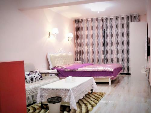 Comfort Yuexi Apartment