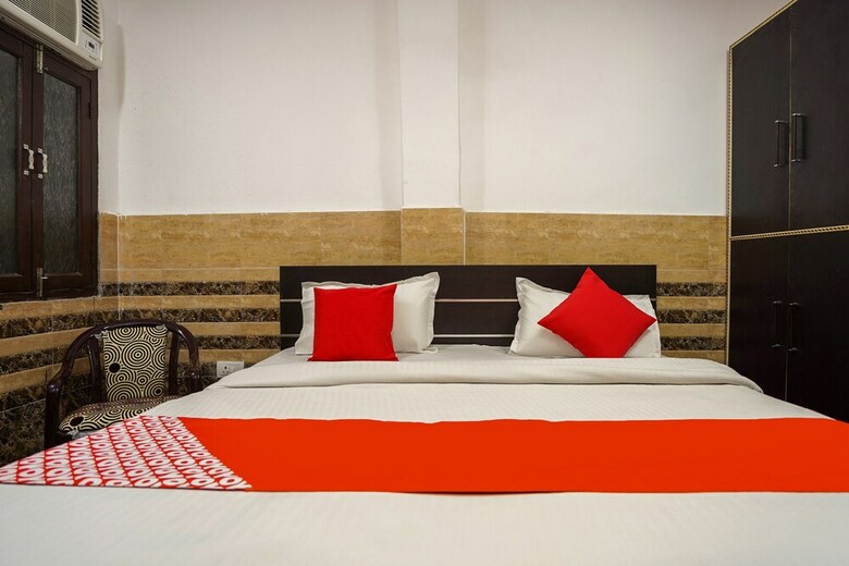 Hotel Oyo 60970 Crystal Cottage