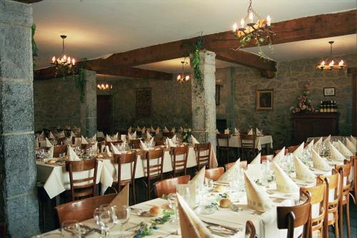 Hostal La Vieille Tour