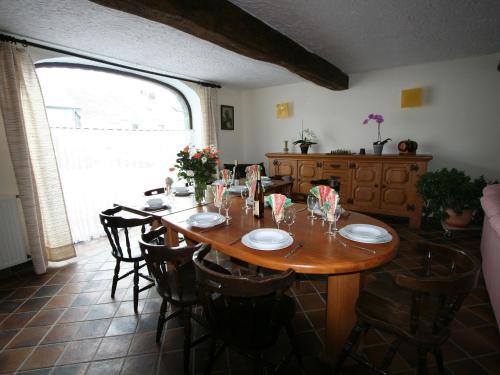 Lodge Holiday Home Les Orchidees Winenne