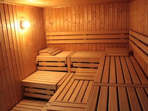 Lodge Holiday Home Les Orchidees Winenne