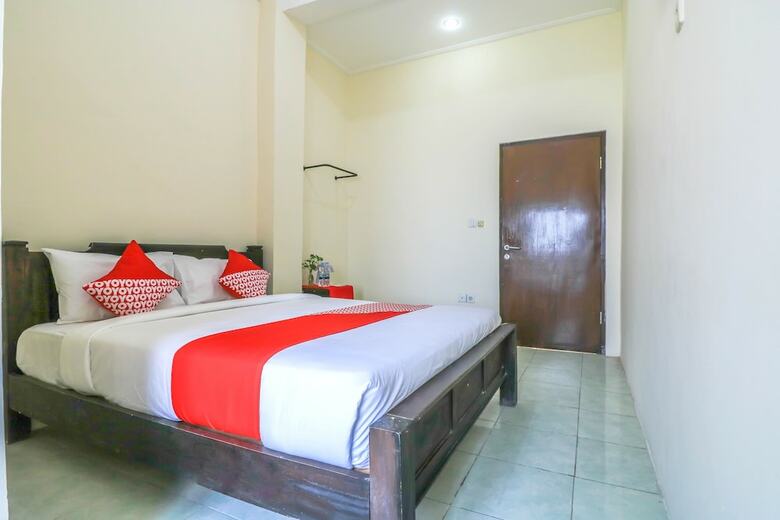 Oyo 1054 Bayak Bali Hotel
