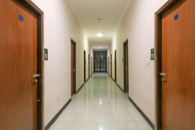 Oyo 1054 Bayak Bali Hotel