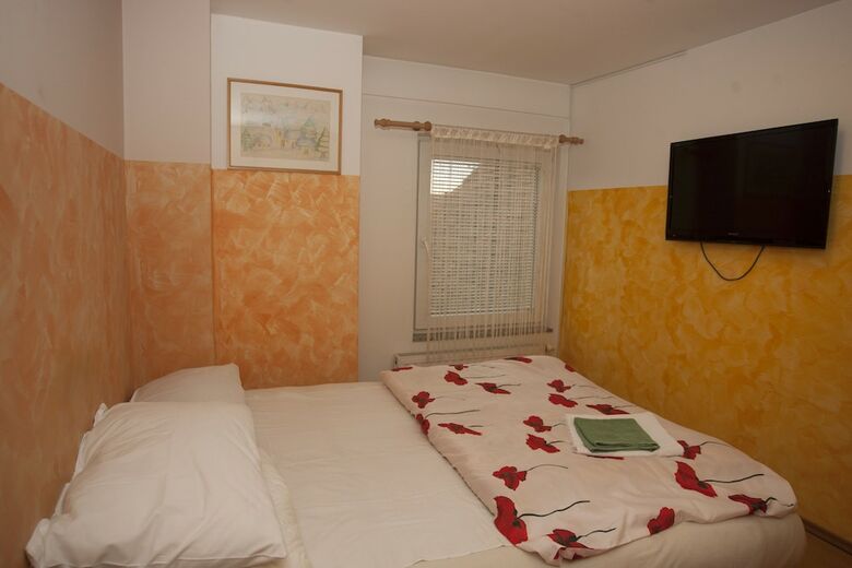 Hotel Guesthouse ?elan