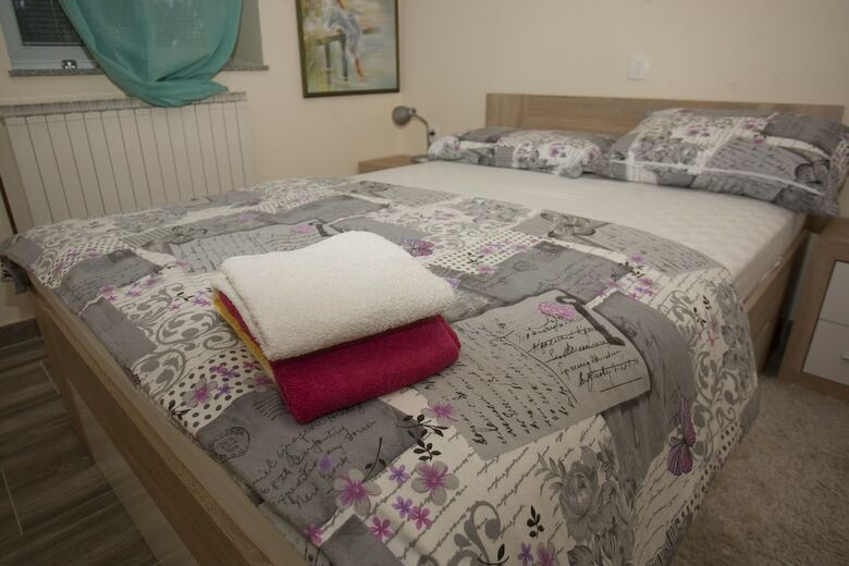 Hotel Guesthouse ?elan