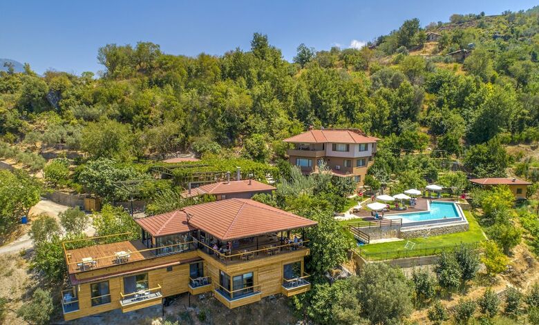 Avena Mountain Boutique Hotel