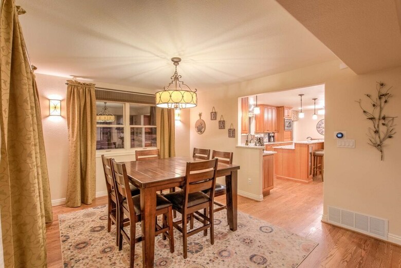 Villa 5br Poe Manor Entertain,hot Tub+has Everything!