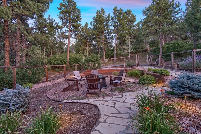 Villa 5br Poe Manor Entertain,hot Tub+has Everything!