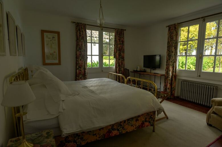 Hotel Estancia Ave Maria