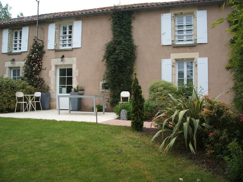 Bed & Breakfast Chambres D'h�tes La Charri�re