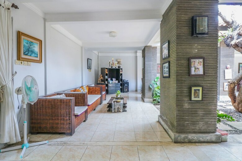 Hotel Oyo 1757 Villa Dende