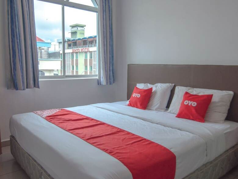 Oyo 89577 Kristal Hotel