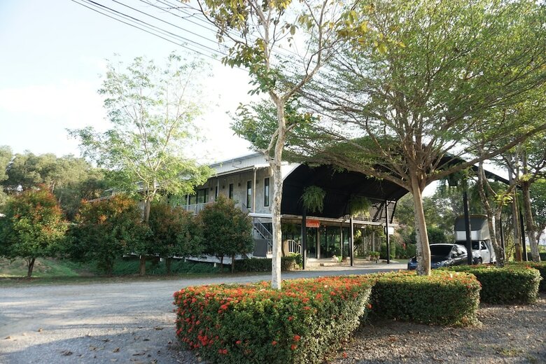 Hotel New Samedngam Resort
