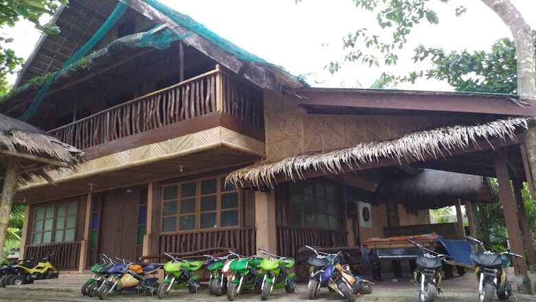 Hotel Labros Adventure Camp And Waterfront